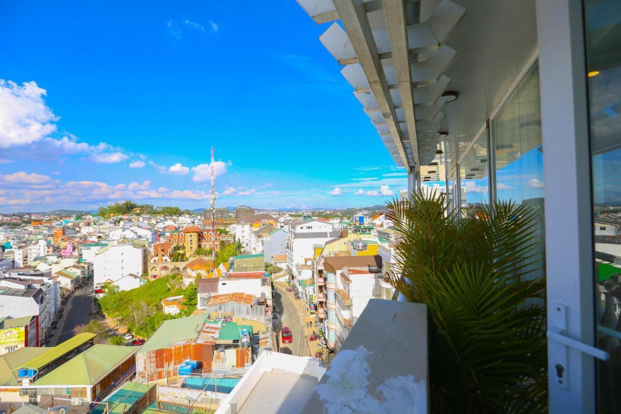 Skyview Hotel Da Lat Esterno foto